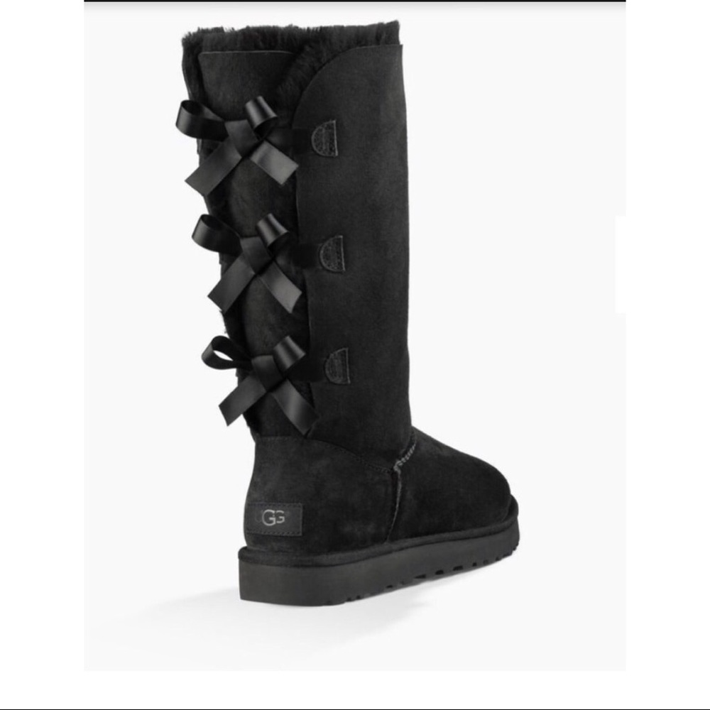 Ugg Bailey Bow Boots! NWT 💕